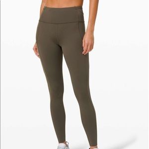 Lululemon Fast and Free Legging (25 inch, 7/8 length)